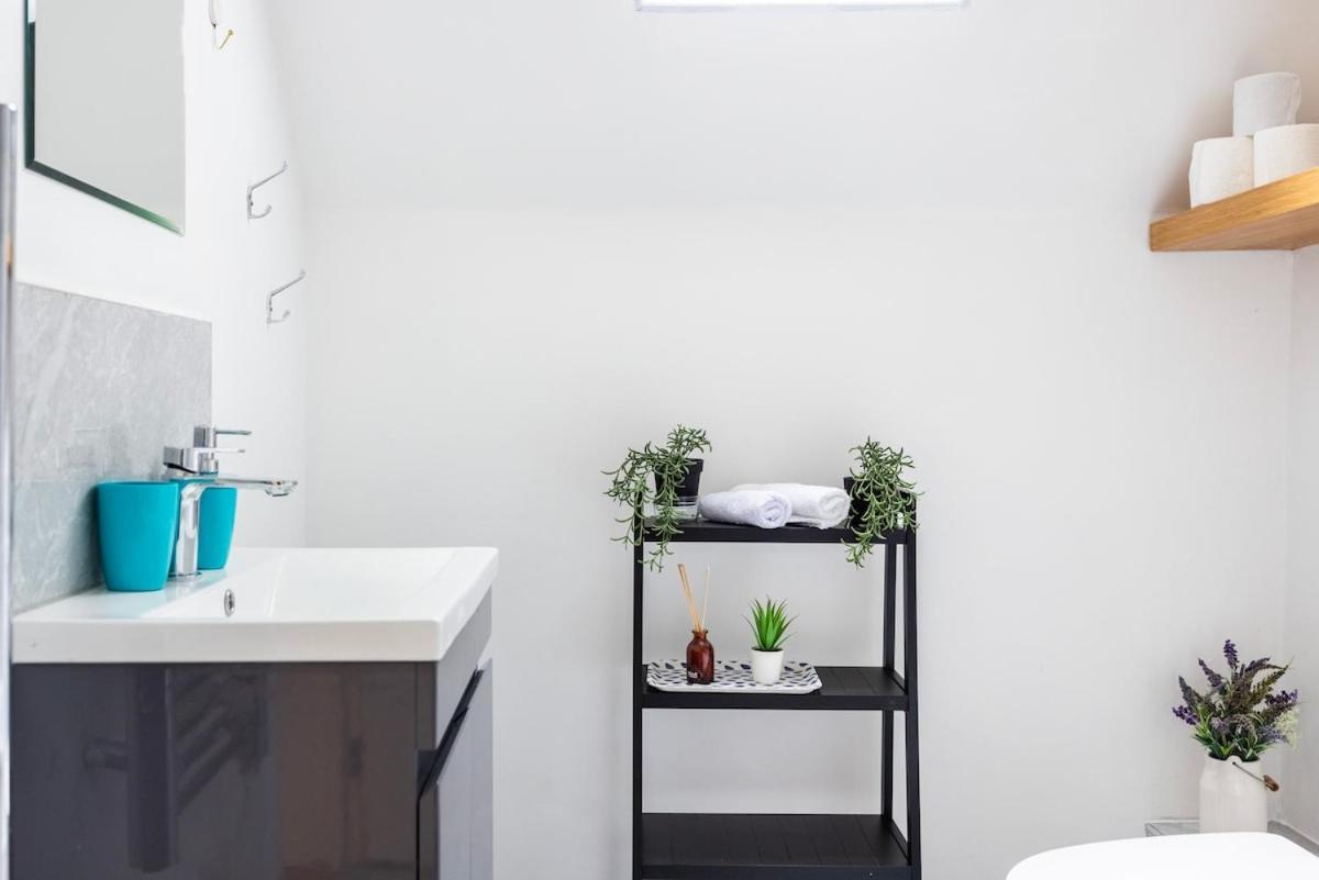 Colourful And Cozy Near Station - New Cross - Goldsmith Appartamento Londra