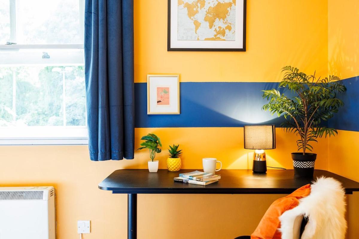 Colourful And Cozy Near Station - New Cross - Goldsmith *